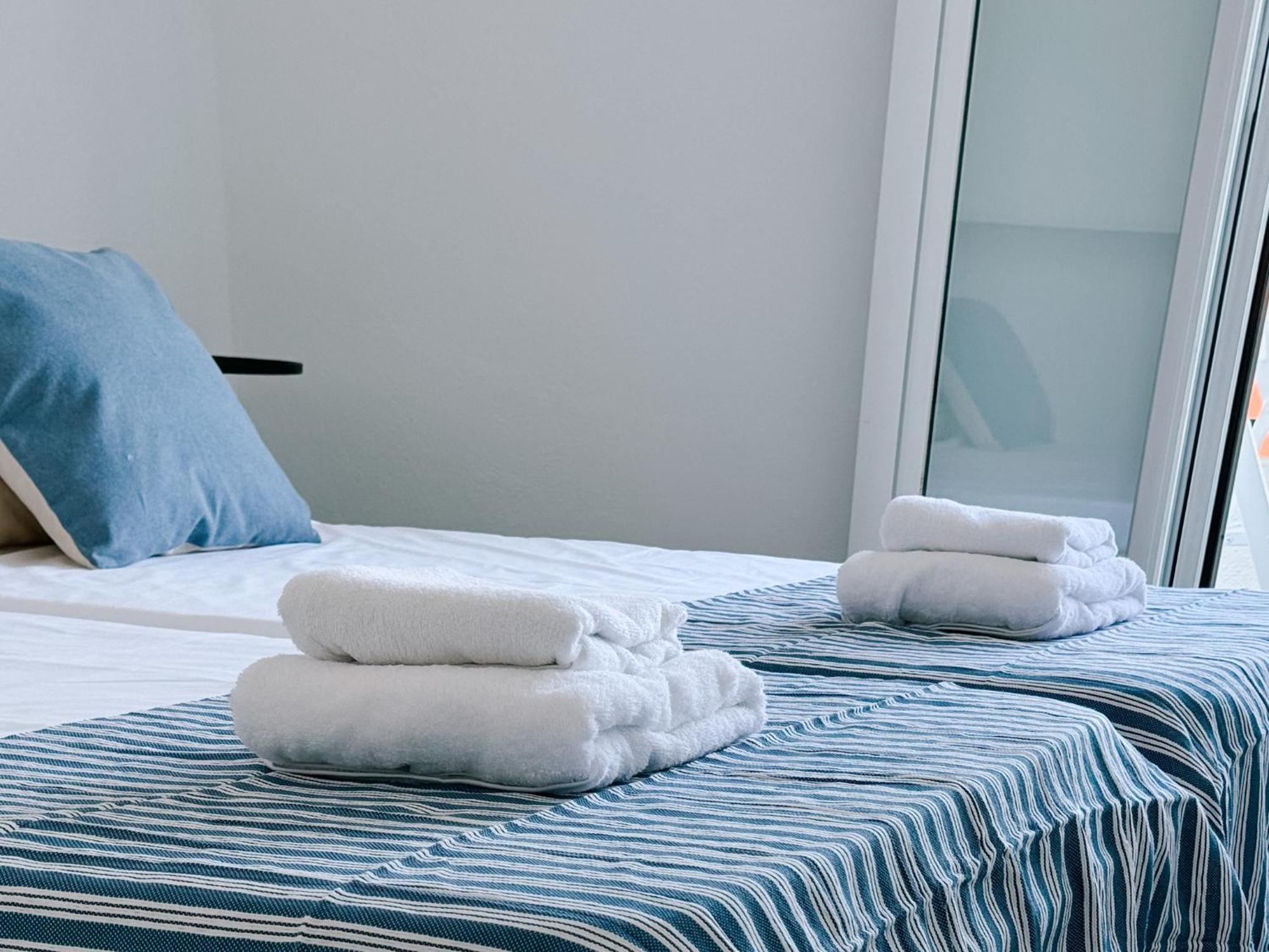Hostal Sa Roqueta Mahon Exteriör bild